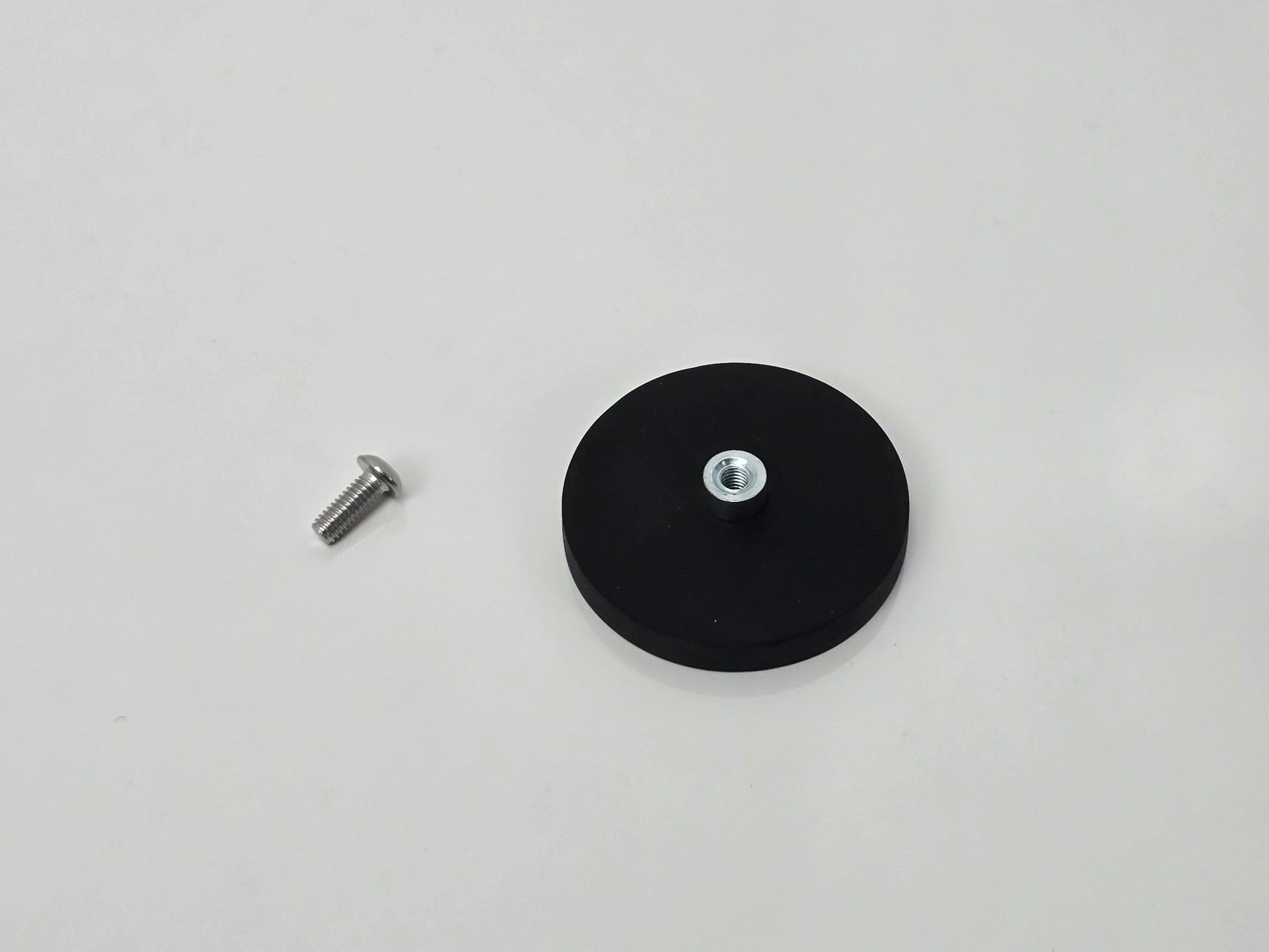 Magnetischer Halter für Xovis Peoplecounter der PC2 Serie - EastekOnlineshop